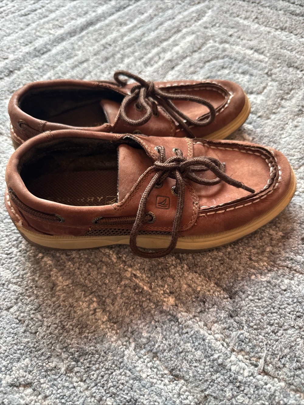 Sperry Top-Sider Kids Brown Boat Shoes with Lace-Up Comfort size 1